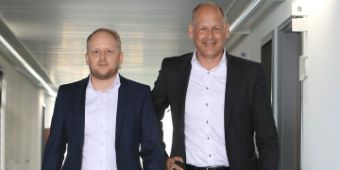 Bild: Henning Schneider, CIO und Philip Apel, Geschäftsführer Konzernbereich IT